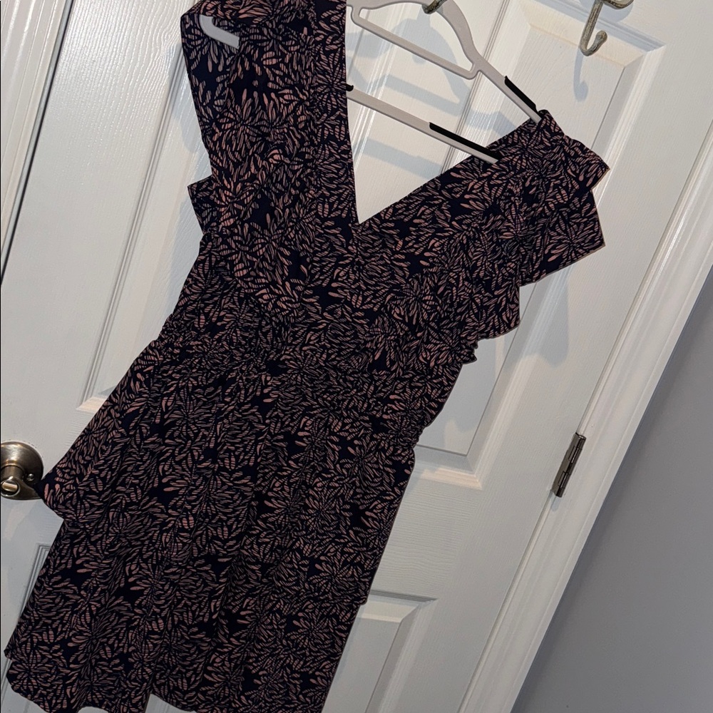 Ruffled Navy and Pink dress Sz M
